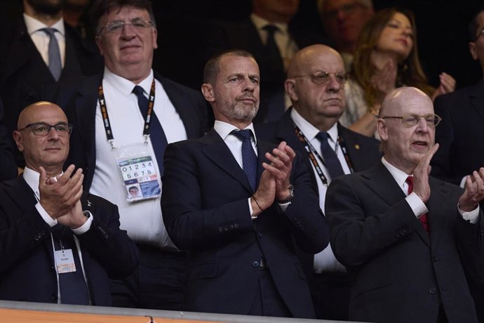 Archivo - Aleksander Ceferin looks on during the UEFA Europa League 2024/25 Final match between Tottenham Hotspur and Manchester United at San Mames on May 21, 2025, in Bilbao, Spain.