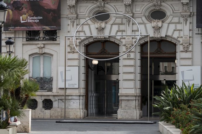 Escultura Alfaro 'La puerta del universo'