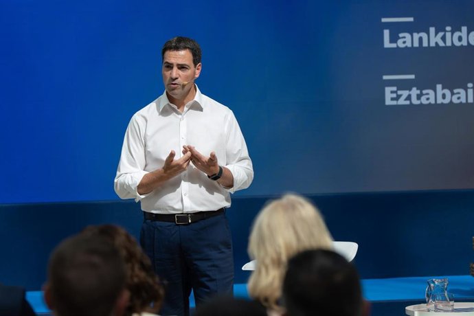 Archivo - El lehendakari, Imanol Pradales