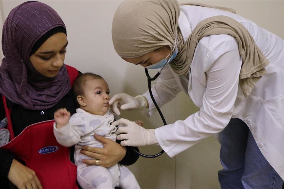 La Diputación de Cáceres ayuda con 60.000 euros a reforzar los servicios materno-infantil en un campamento palestino en Líbano