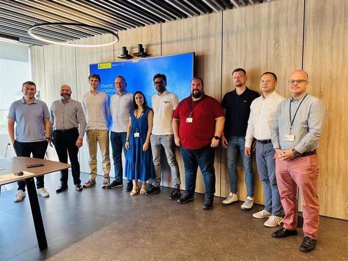 La agencia polaca Pansa visita las instalaciones de Enaire para conocer el sistema Cometa.