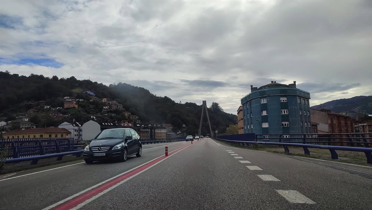 Las carreteras asturianos registran seis personas fallecidas en accidente de tráfico en verano, una más que en 2024
