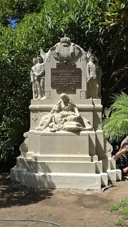 Monumento a la Duquesa de la Victoria restaurado, en el Parque Genovés de Cádiz