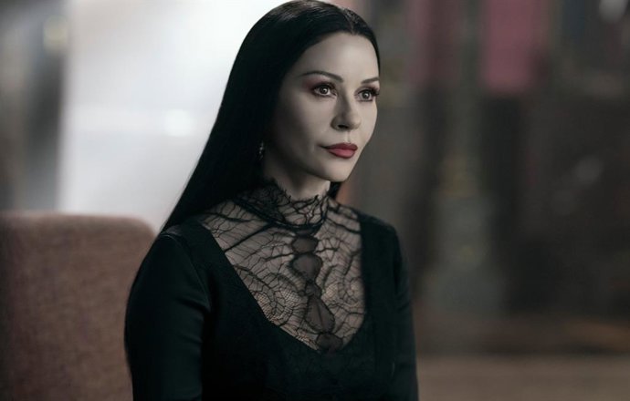 El final de Miércoles 2x08, explicado: ¿Está viva la tía Ophelia?