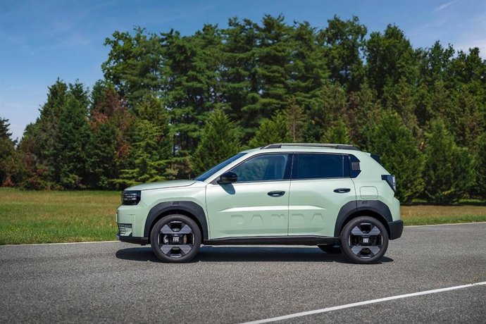Fiat completa su línea del Grande Panda con el modelo de gasolina, disponible desde 14.950 euros