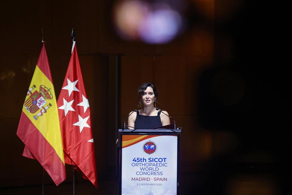 La presidenta de la Comunidad de Madrid, Isabel Díaz Ayuso, esta tarde en IFEMA, en la inauguración del Congreso Mundial de Ortopedia SICOT.