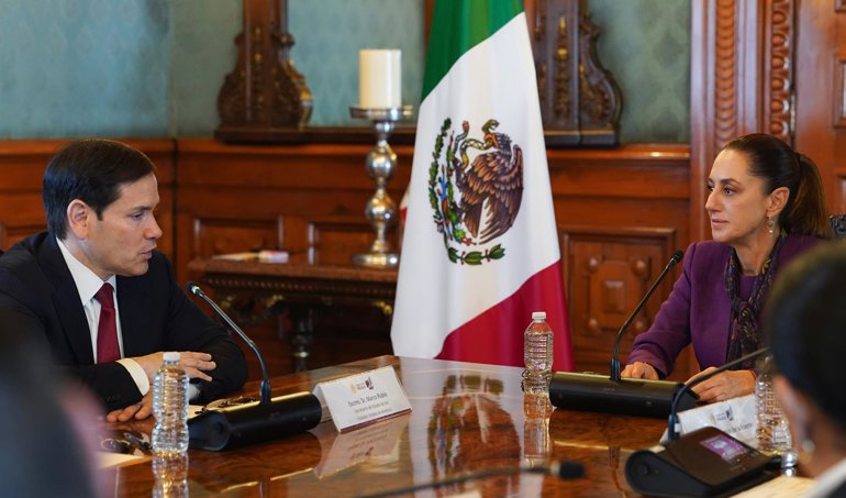 Política