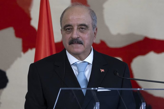 Archivo - 16 de janeiro de 2025, Roma, Itália: O ministro das Relações Exteriores da Tunísia, Mohamed Ali Nafti, em uma reunião com o ministro das Relações Exteriores da Itália, Antonio Tajani, em Roma, em 16 de janeiro de 2025.