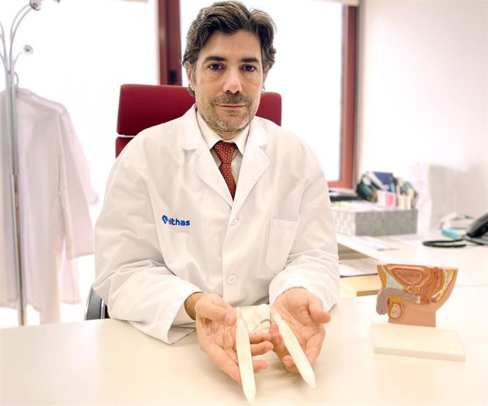 Archivo - El jefe del Servicio de Urología del Hospital Universitario Vithas Madrid Arturo Soria y Vithas Internacional,.  Alberto Pérez-Lanzac.