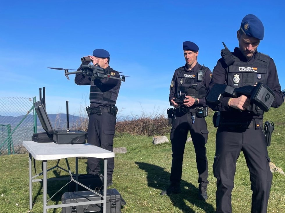 Agentes de la Policía Nacional