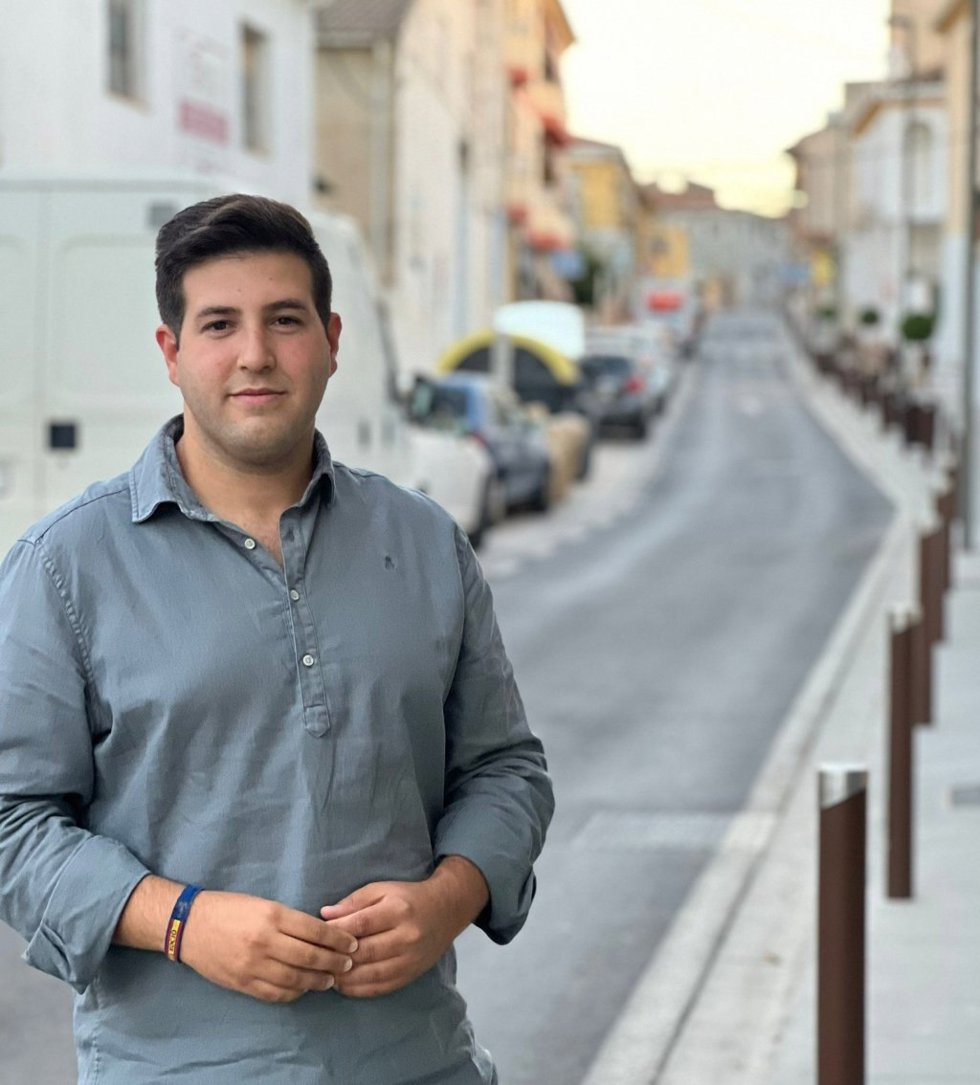 El portavoz del PP de Otura, Víctor Fernández