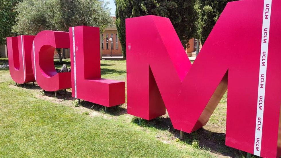 Logo de la UCLM.