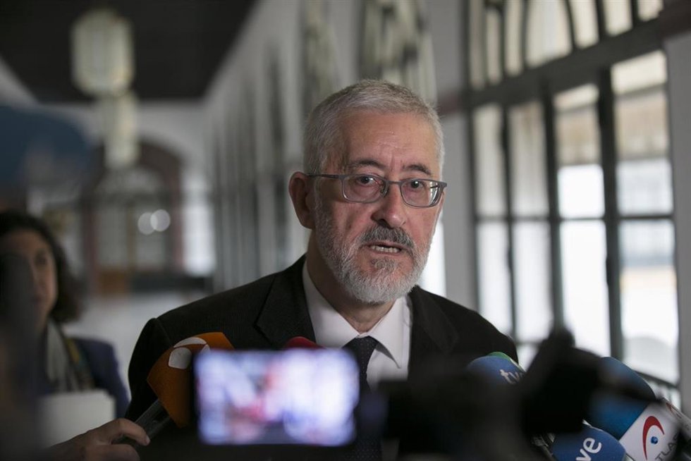 Archivo - Imagen de archivo del exonsejero de Economía, Antonio Ávila.