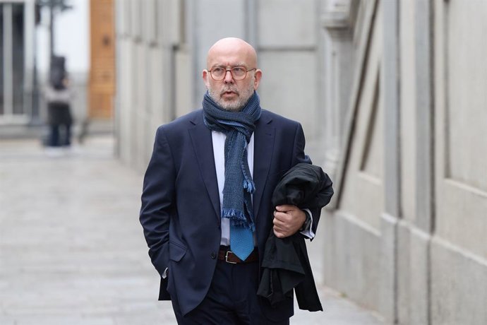 Archivo - Arxivo - L'advocat de Puigdemont, Gonzalo Boye, a la seva arribada a una vista pública, en el Tribunal Suprem, a 10 de març de 2025, a Madrid (Espanya). El motiu de la vista és per revisar els recursos de l'expresident Puigdemont i els exconsell