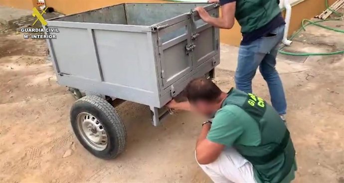 Detenida una pareja por robar en viviendas de Albaida del Aljarafe y de Sanlúcar La Mayor.