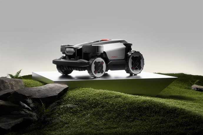 O novo cortador de grama robótico RockMow Z1.