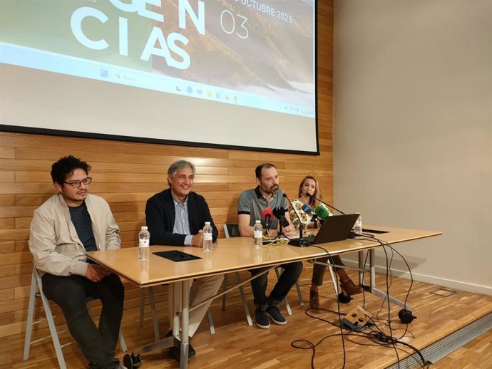 Presentación de Convergencias en la Casa de los Periodistas
