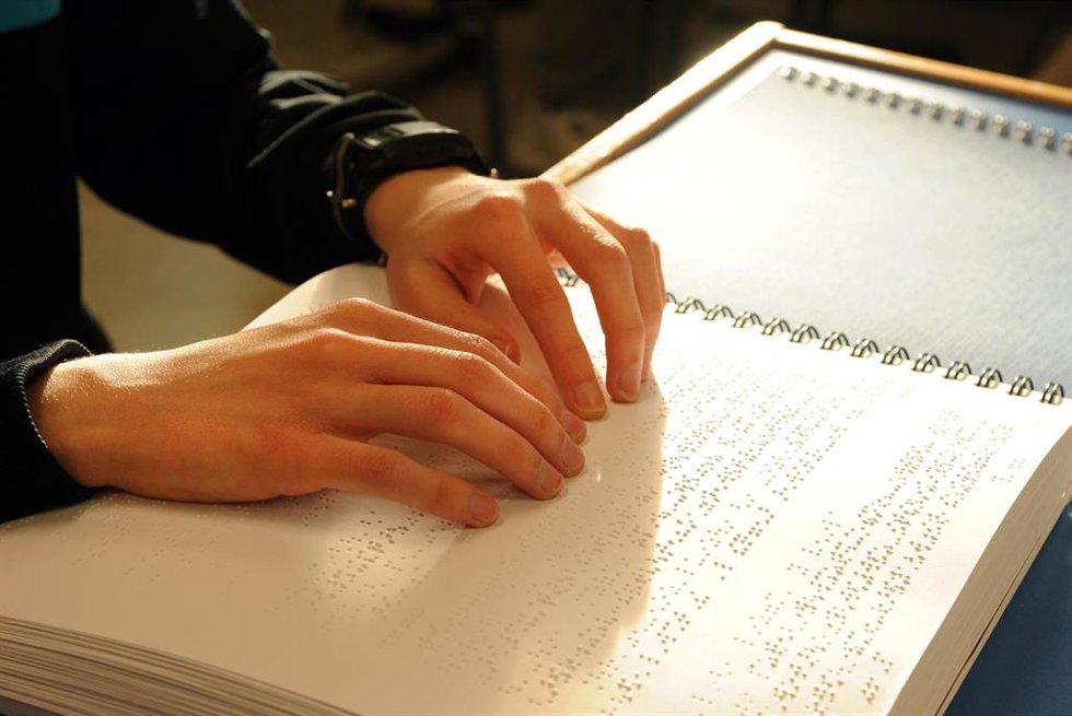 Málaga.- La ONCE destaca el braille como herramienta esencial para la vuelta al cole de 322 estudiantes ciegos en Málaga