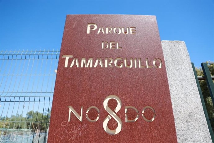 Imagen de recurso de una de las entradas del Parque del Tamarguillo, cerrado de forma provisional por el foco del gripe aviar.