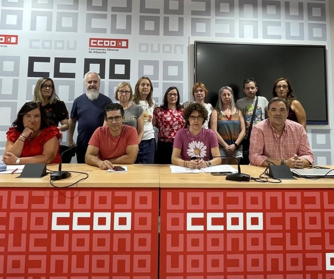 Responsables de CCOO y UGT.