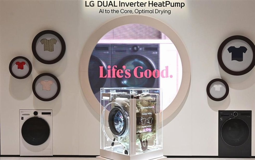 Lavadora de LG expuesta en IFA 2025 de Berlín (Alemania)