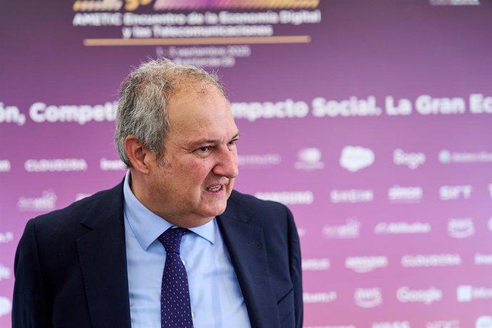 El ministro de Industria, Jordi Hereu.