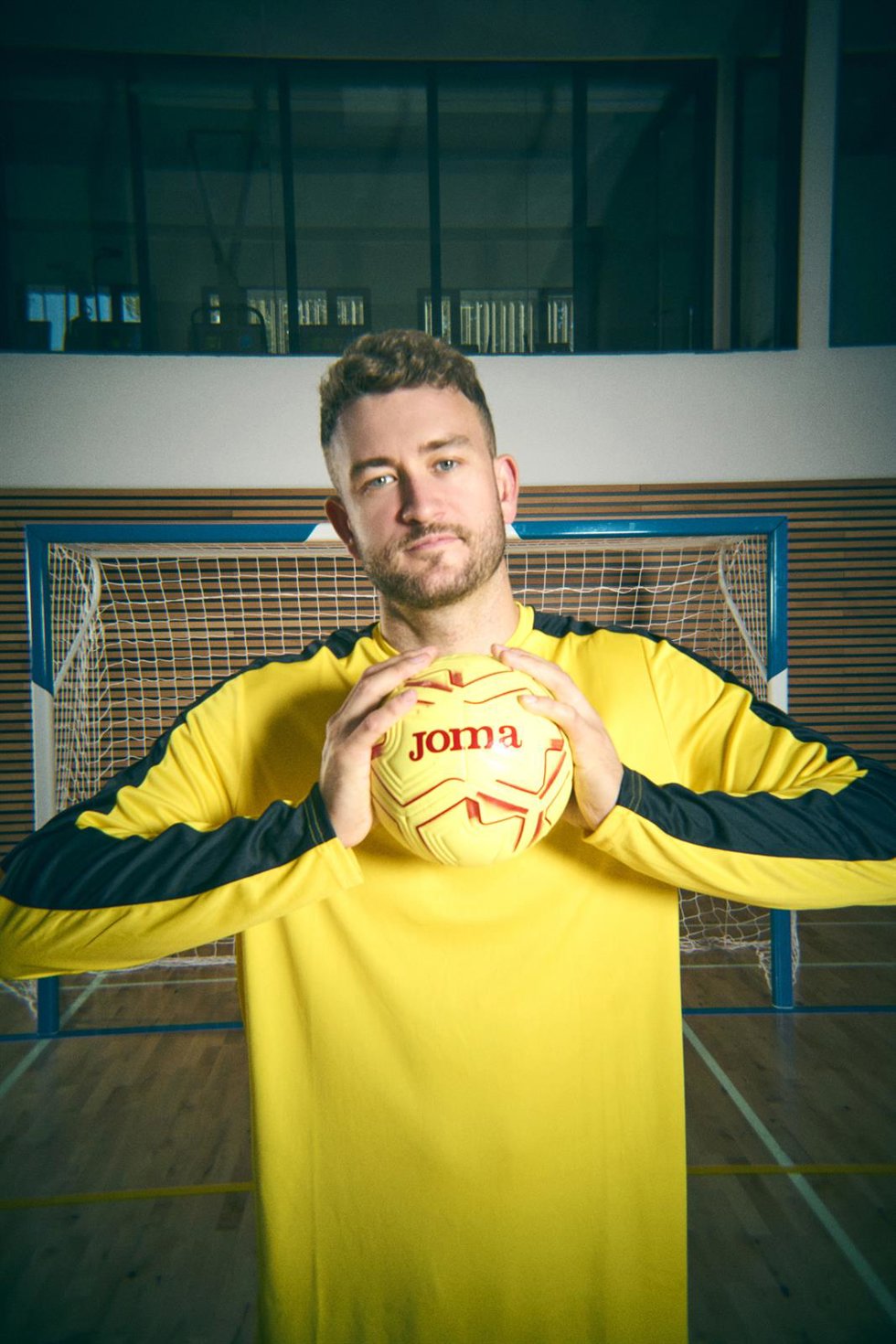 Joma incorpora al portero de 'Los Hispanos' Gonzalo Pérez de Vargas como embajador para reforzar su imagen en el balonmano.