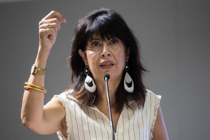 La ministra de Igualdad, Ana Redondo, presenta una campaña institucional sobre masculinidades en el Ministerio de Igualdad, a 4 de septiembre de 2025, en Madrid (España). La campaña se enmarca con el lema "Vamos a cambiar lo que significa tener huevos, po