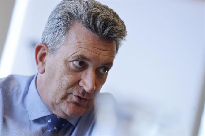 Archivo - El conseller de Medio Ambiente, Infraestructuras y Territorio, Vicente Martínez Mus, en imagen de archivo