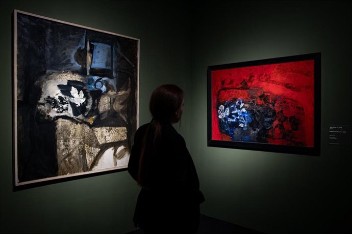 Una exposición en Barcelona reúne más de 80 obras de Antoni Clavé