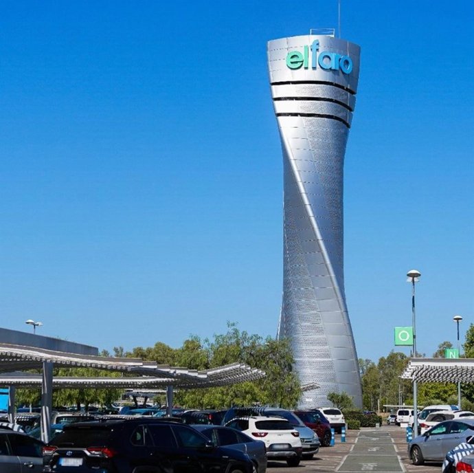 Imagen del centro comercial El Faro, en Badajoz.