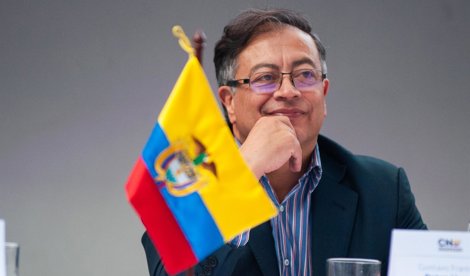 Política