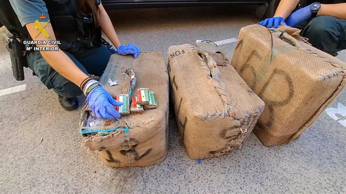 Droga incautada en Villarrobledo a un vecino de La Línea de la Concepción.