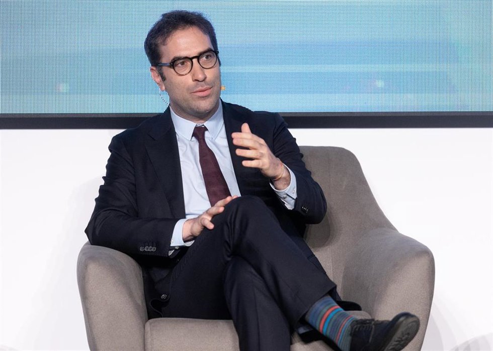 Archivo - El ministro de Economía, Comercio y Empresa, Carlos Cuerpo interviene druante el Foro ICEX 2025, en la Nave Madrid, a 10 de julio de 2025, en Madrid (España).