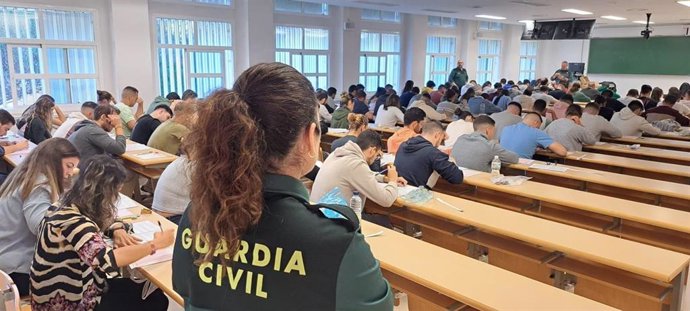 Examen para optar a la Guardia Civil