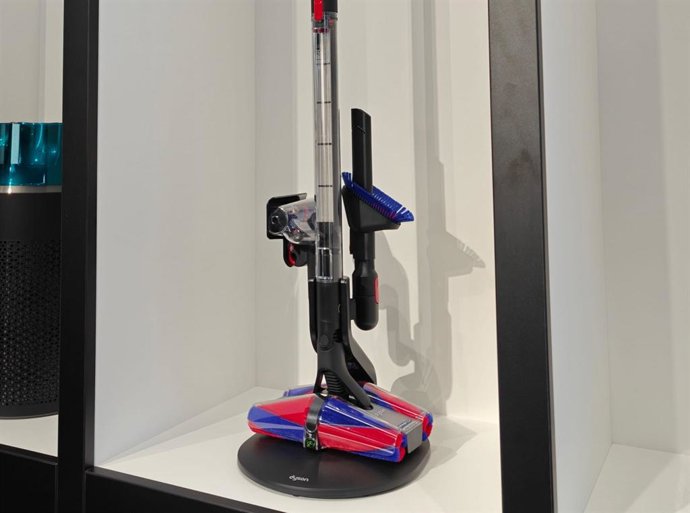 Dyson PencilVac