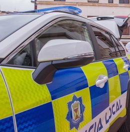 Archivo - Coche de la Policía Local de Torrelavega