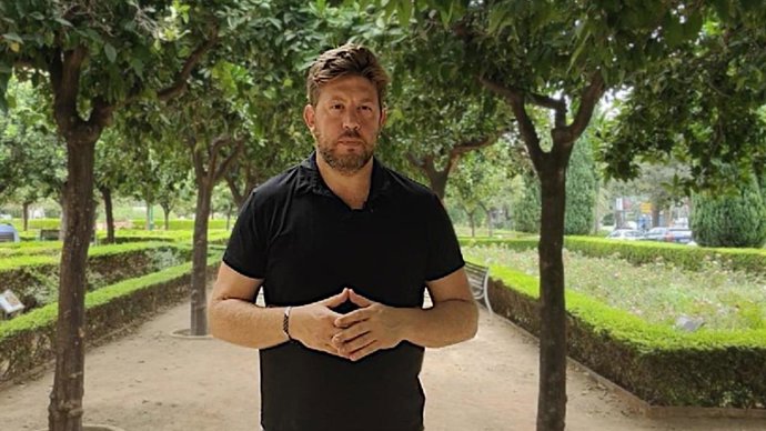 Con Málaga ha exigido al equipo de Gobierno del Ayuntamiento que actúe de forma inmediata y que haga las pruebas médicas oportunas y se descarte cualquier riesgo de contagio, así como que se adopten medidas de prevención en el parque de Huelin