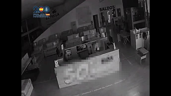 Policía Nacional detiene a un joven como presunto autor de tres robos con fuerza en varios establecimientos de Logroño