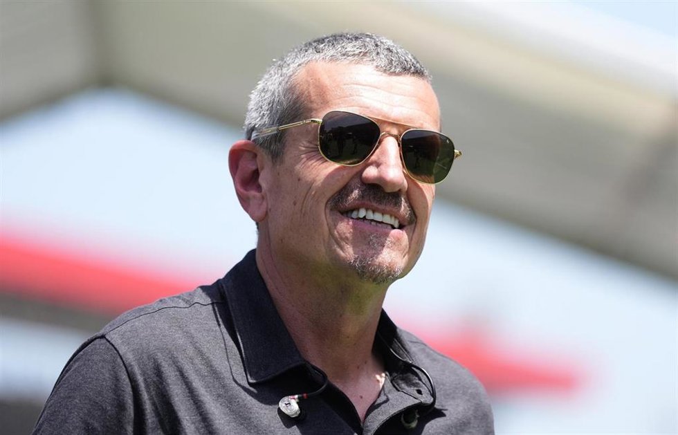 Archivo - El ex director de equipo de Haas Guenther Steiner, en el GP de España de F1 2025. 