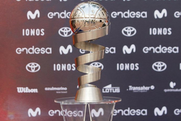 Archivo - Trofeo de la Supercopa Endesa.
