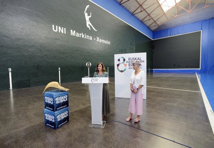 Euskal Diasporaren Eguneko egitarau aurkeztu dute