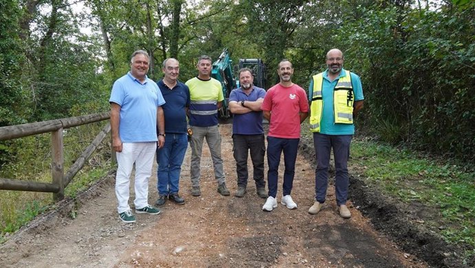 Ángel García, En La Senda Del Río Nora