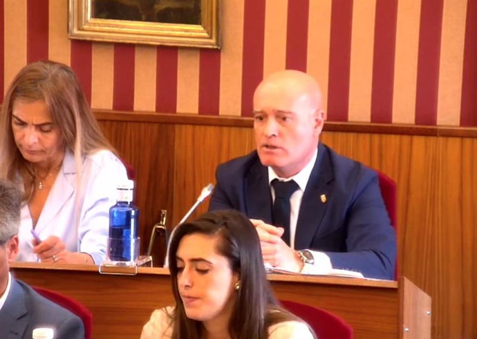 EL concejal de Hacienda, Ángel Manzanedo