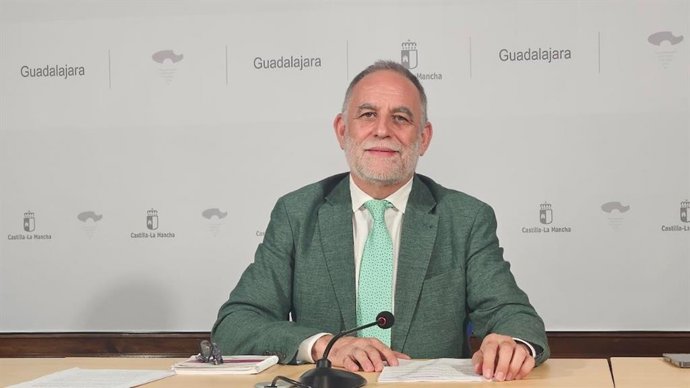 El delegado provincial de Educación, Cultura y Deportes de Guadalajara, Ángel Fernández-Montes.