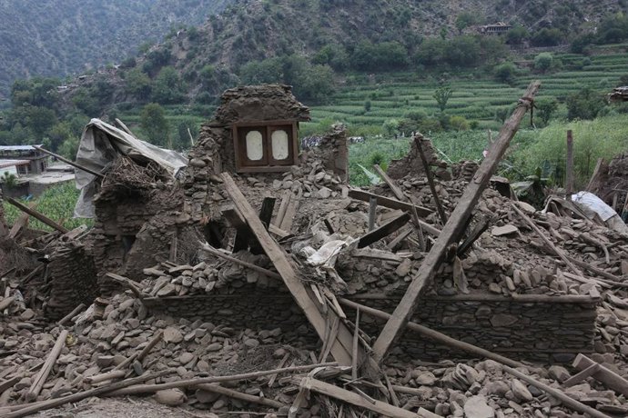 Daños materiales en la localidad afgana de Nurgal, ubicada en la provincia de Kunar, a causa del terremoto de magnitud 6 en la escala abierta de Richter registrado el 31 de agosto en el este de Afganistán (archivo)