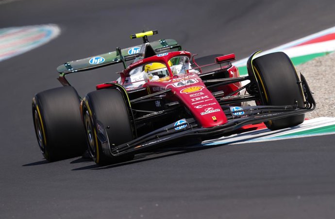 05 de setembro de 2025, Itália, Monza: Lewis Hamilton, da Ferrari, corre durante o treino livre 1 em Monza, antes do Grande Prêmio da Itália no domingo. Foto: David Davies/PA Wire/dpa