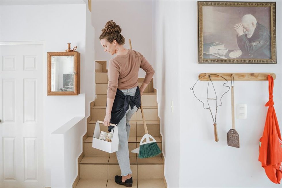 Trucos de limpieza para principiantes: 5 rápidos consejos de una experta para lograr un hogar reluciente