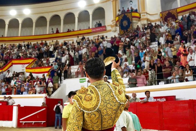 Corrida de toros en Melilla por Feria