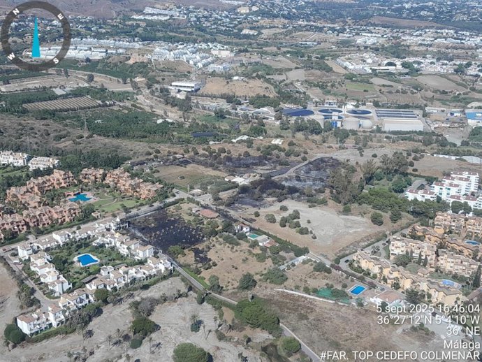 Estabilizado un incendio forestal en la zona de Parque Antena, en Estepona.